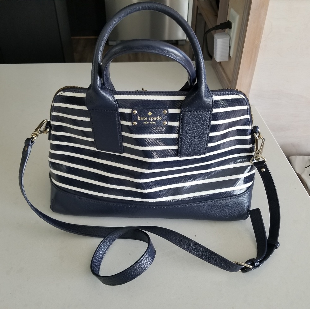 Kate Spade Purse - Picture 2 of 2